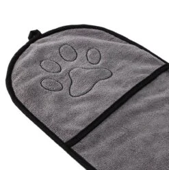 N4dogs – Hondenhanddoek – Honden Handdoek – Microvezel Handdoek – Handdoek Hond – Droogdoek Hond – Dierendeken – Sterk Absorberend – Handdoek Met Zakken - Grijs - 66 X 23 Cm -Hondenserie Winkel 1189x1200 4