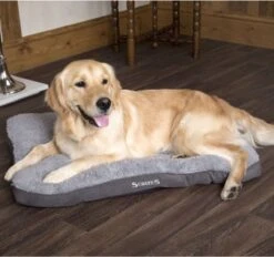 Scruffs Cosy - Comfortabel Hondenkussen In Grijs, Beige Of Karamel - Met Imitatie Suède Buitenvoering En Superzachte Binnenvoering - 100 X 70 Cm - Grijs 32 Scruffs Cosy - Comfortabel Hondenkussen In Grijs, Beige Of Karamel - Met Imitatie Suède Buitenvoering En Superzachte Binnenvoering - 100 X 70 Cm - Grijs -Hondenserie Winkel 1200x1128