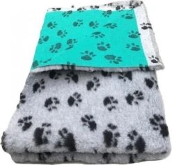 Vet Bed Grijs Met Voetprint Groene Rug 22mm 150x100 Cm -Hondenserie Winkel 1200x1150 2