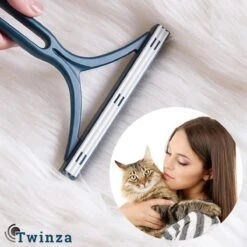 |Twinza®|Huisdierhaar Verwijderaar - Haarverwijderaar, Huisdieren - Kattenhaar - Hondenhaar - Knaagdieren - Kleding - Meubels - Donkerblauw 8 |Twinza®|Huisdierhaar Verwijderaar - Haarverwijderaar, Huisdieren - Kattenhaar - Hondenhaar - Knaagdieren - Kleding - Meubels - Donkerblauw -Hondenserie Winkel 1200x1200 1198