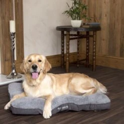 Scruffs Cosy - Comfortabel Hondenkussen In Grijs, Beige Of Karamel - Met Imitatie Suède Buitenvoering En Superzachte Binnenvoering - 100 X 70 Cm - Grijs 29 Scruffs Cosy - Comfortabel Hondenkussen In Grijs, Beige Of Karamel - Met Imitatie Suède Buitenvoering En Superzachte Binnenvoering - 100 X 70 Cm - Grijs -Hondenserie Winkel 1200x1200 180