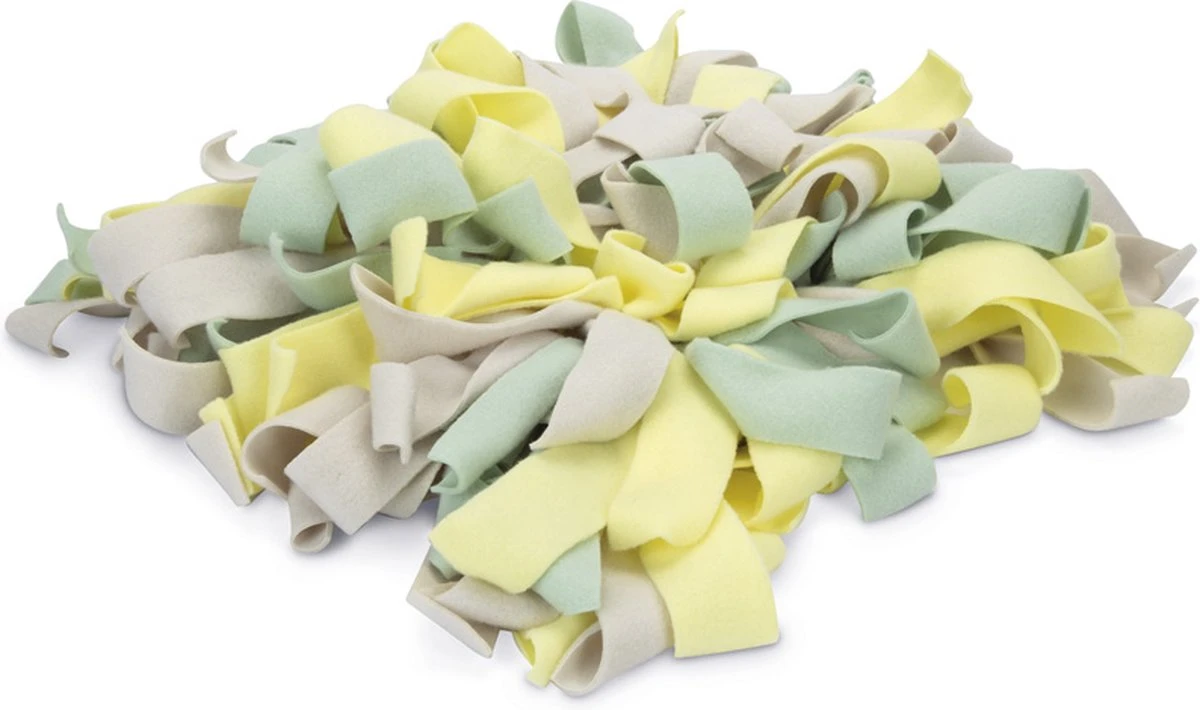 Beeztees Puppy Sniffy Snuffelmat - Hondenspeelgoed - 22x22x4 Cm 3 Beeztees Puppy Sniffy Snuffelmat - Hondenspeelgoed - 22x22x4 Cm