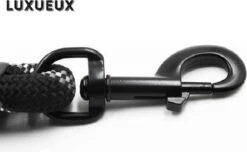 Hondenriem - Luxueux - Nieuw Verstevigd Model – Reflecterend - Voor Grote En Kleine Honden - Duurzaam Touw - Stevige Grip - Honden Trainen – Zwart - 1,50 Meter -Hondenserie Winkel 1200x737 6