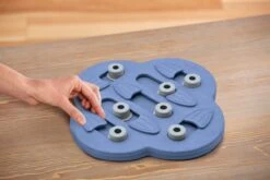 Nina Ottosson Dog Hide N Slide Composiet 33x33x5 Cm -Hondenserie Winkel 1200x800 50