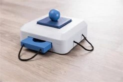 Trixie Dogtoy Dog Activity Strategy Game Gamble Box - Piepend Speelgoed - 15cm X 15cm X 9cm - Zwart/rood/oranje -Hondenserie Winkel 1200x800 83