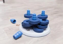 Dog Activity Flower Tower Hondenspeeltje -Hondenserie Winkel 1200x848 2