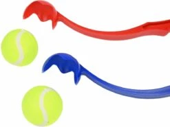 Benson Rode Honden Ballenwerper Met Ergonomische Handgreep – Inclusief Tennisbal – 38cm – Rood | Balwerper Voor Hond | Bal Werpen | Apporteer Speelgoed | Hondenspeelgoed -Hondenserie Winkel 1200x901 2