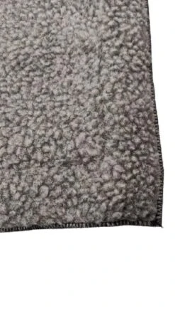 Benchkussen 70x50 Cm. Grijs. Eenvoudig Sheepskin Benchkussen. Geschikt Voor Benches Van 76 Cm. 9 Benchkussen 70x50 Cm. Grijs. Eenvoudig Sheepskin Benchkussen. Geschikt Voor Benches Van 76 Cm. -Hondenserie Winkel 674x1200