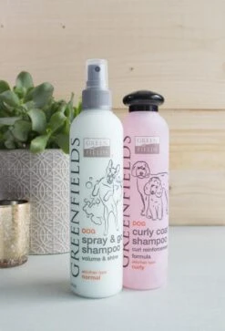 Greenfields Labradoodle Vacht Verzorgingsset - Shampoo En Anti-Klit Spray Voor Langharige Of Krullende Vacht 21 Greenfields Labradoodle Vacht Verzorgingsset - Shampoo En Anti-Klit Spray Voor Langharige Of Krullende Vacht -Hondenserie Winkel 817x1200 1