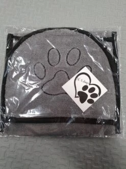 N4dogs – Hondenhanddoek – Honden Handdoek – Microvezel Handdoek – Handdoek Hond – Droogdoek Hond – Dierendeken – Sterk Absorberend – Handdoek Met Zakken - Grijs - 66 X 23 Cm -Hondenserie Winkel 899x1200 9