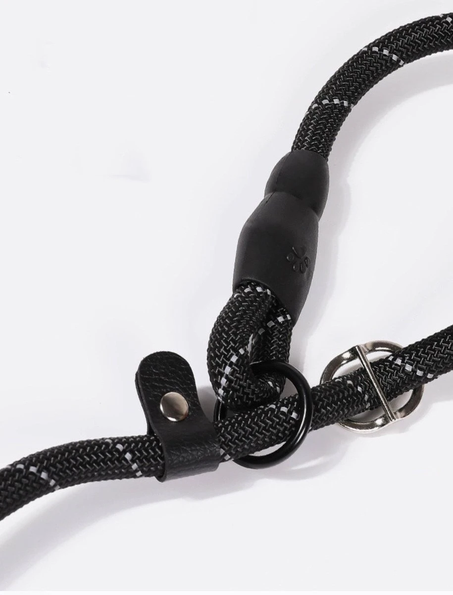Nixnix - Honden Riem - 1,7cm - Zwart - 1,2cm Dik - Sliplijn - Nylon - Hondenriem - Verstelbaar - Jachtlijn Met Stop - Leiband 4 Nixnix - Honden Riem - 1,7cm - Zwart - 1,2cm Dik - Sliplijn - Nylon - Hondenriem - Verstelbaar - Jachtlijn Met Stop - Leiband - Afbeelding 2